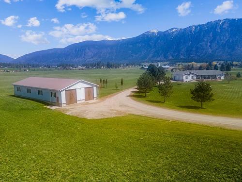 2372 20Th Street, Lister, BC 