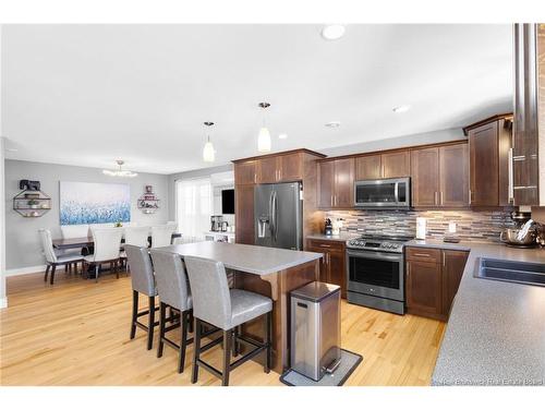 6 Harvest Crt, Fredericton, NB 