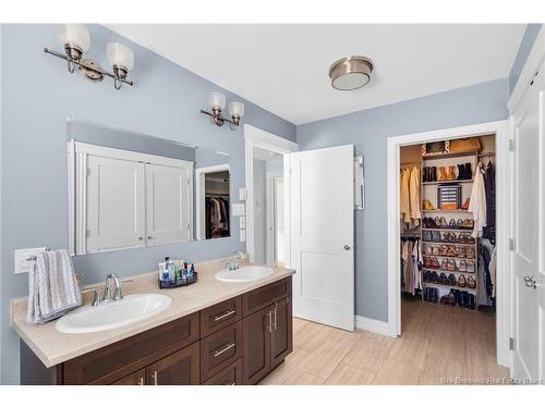 6 Harvest Crt, Fredericton, NB 