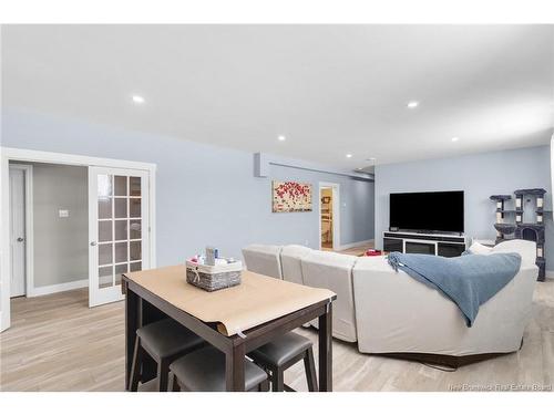 6 Harvest Crt, Fredericton, NB 