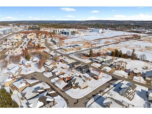 6 Harvest Crt, Fredericton, NB 