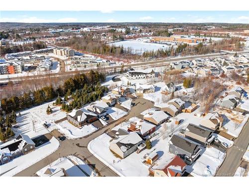 6 Harvest Crt, Fredericton, NB 