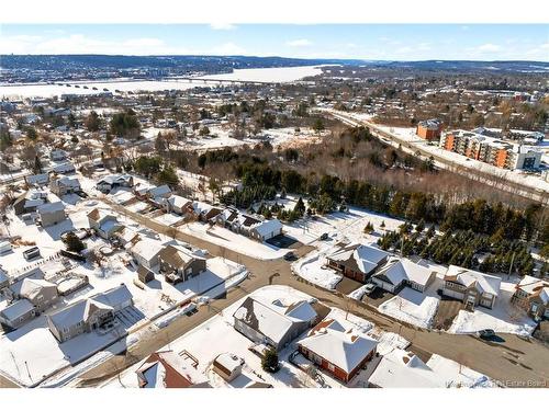 6 Harvest Crt, Fredericton, NB 