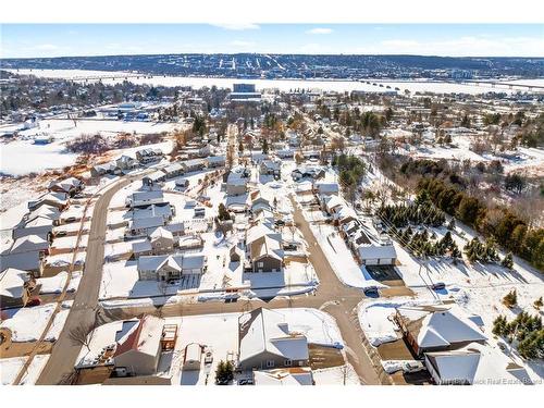 6 Harvest Crt, Fredericton, NB 