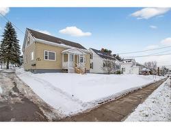 144 Gould ST  Dieppe, NB E1A 1T9