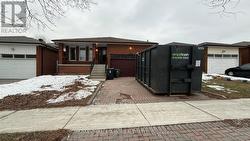 285 HUNTSMILL BOULEVARD  Toronto, ON M1W 3E4