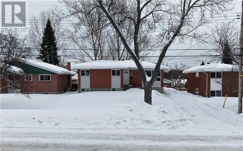 1554 Briar Avenue  Sudbury, ON P3A 4J1