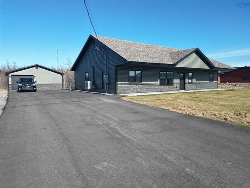 73 Michael Street  Sydney, NS B1P 0L6