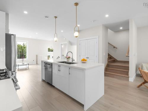 85 Simona Drive, Dartmouth, NS - Indoor Photo Showing Kitchen With Double Sink With Upgraded Kitchen