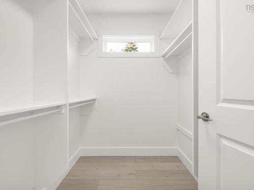 85 Simona Drive, Dartmouth, NS - Indoor With Storage