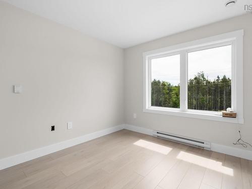 85 Simona Drive, Dartmouth, NS - Indoor Photo Showing Other Room