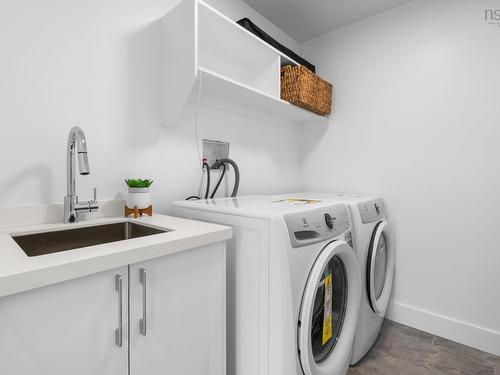 85 Simona Drive, Dartmouth, NS - Indoor Photo Showing Laundry Room