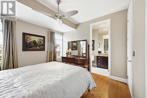 418 Mayfair Avenue, Ottawa, ON - Indoor Photo Showing Bedroom