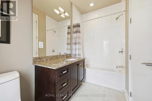 418 Mayfair Avenue, Ottawa, ON - Indoor Photo Showing Bathroom