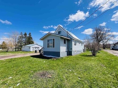 66 Mcgee Street  Springhill, NS B0M 1X0