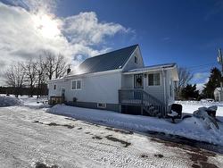 66 Mcgee Street  Springhill, NS B0M 1X0