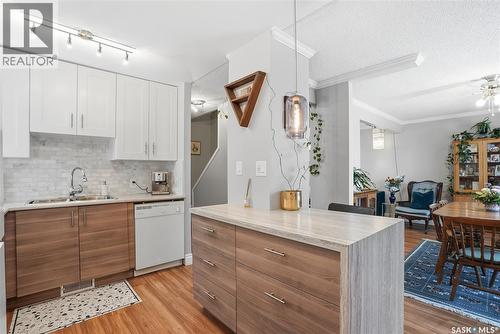 215 Ash Street E, Saskatoon, SK - Indoor