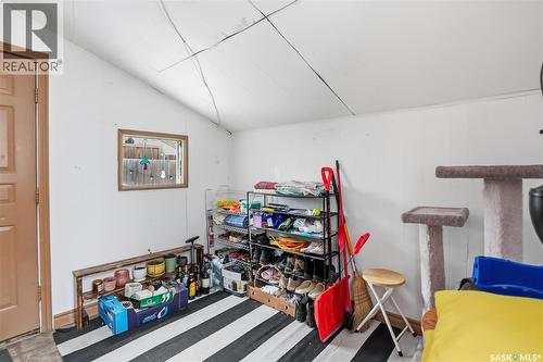 215 Ash Street E, Saskatoon, SK - Indoor Photo Showing Other Room