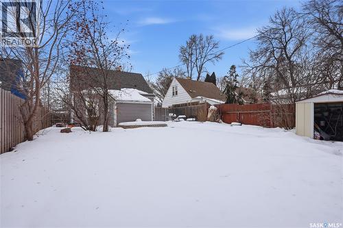 215 Ash Street E, Saskatoon, SK - Outdoor