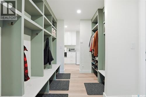 224 Elm Street E, Saskatoon, SK - Indoor