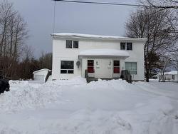 50/52 Myrtle Street  Westmount, NS B1L 1A7