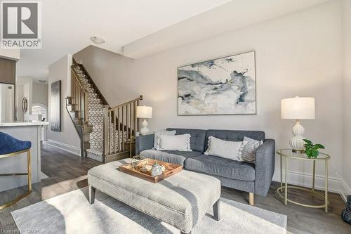 4174 Galileo Common, Burlington, ON - Indoor Photo Showing Living Room