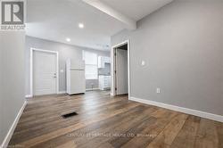 B - 33 DUMFRIES STREET  Brant, ON N3L 2C9