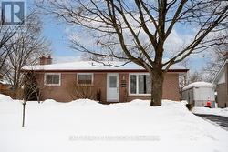 990 ST PAUL'S STREET  Peterborough (Northcrest Ward 5), ON K9H 6J6