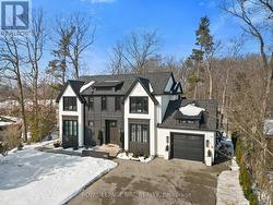 1 BRIARFIELD CRESCENT  St. Catharines (Glendale/Glenridge), ON L2T 3T4