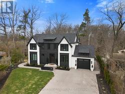 1 BRIARFIELD CRESCENT  St. Catharines (Glendale/Glenridge), ON L2T 3T4