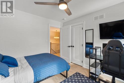 1 Briarfield Crescent, St. Catharines (Glendale/Glenridge), ON - Indoor Photo Showing Bedroom