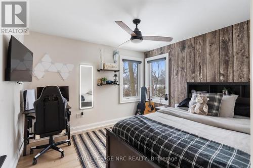 1 Briarfield Crescent, St. Catharines (Glendale/Glenridge), ON - Indoor Photo Showing Bedroom