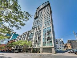 2005 - 50 LOMBARD STREET  Toronto, ON M5C 2X4