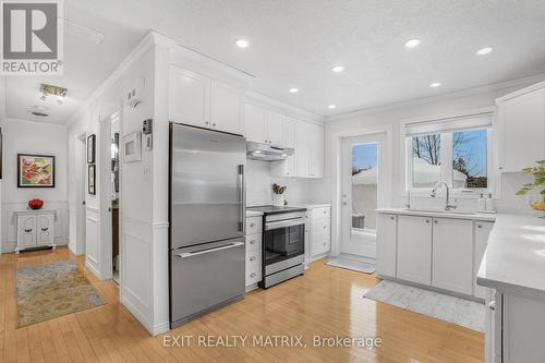 636 Front Road, Champlain, ON - Indoor Photo Showing Kitchen