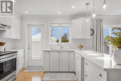 636 Front Road, Champlain, ON - Indoor Photo Showing Kitchen With Upgraded Kitchen