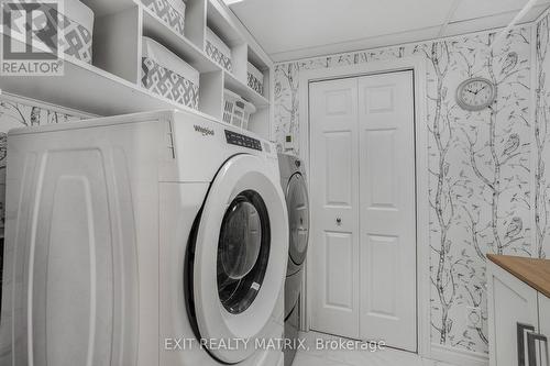 636 Front Road, Champlain, ON - Indoor Photo Showing Laundry Room