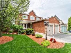 1144 THIMBLEBERRY CIRCLE  Oshawa, ON L1K 2H1