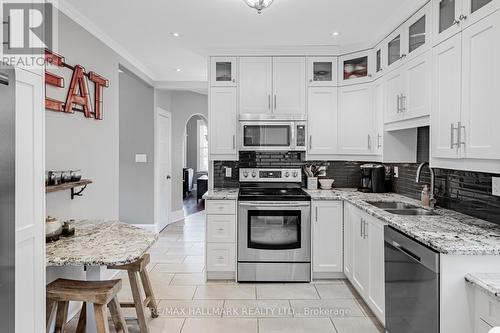 407 Aberdeen Avenue, Hamilton, ON - Indoor Photo Showing Kitchen With Double Sink
