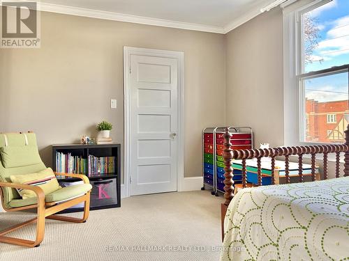 407 Aberdeen Avenue, Hamilton, ON - Indoor Photo Showing Bedroom