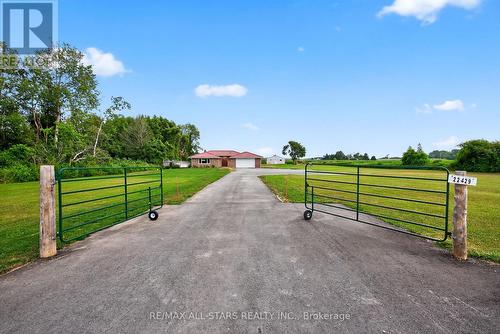 22429 KENNEDY ROAD  East Gwillimbury, ON L0G 1R0