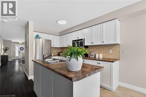 2286 Seton Crescent, Burlington, ON - Indoor Photo Showing Kitchen With Double Sink