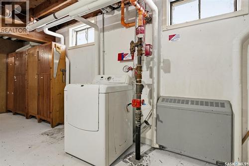 1094 Ursuline Drive, Grayson, SK - Indoor Photo Showing Laundry Room