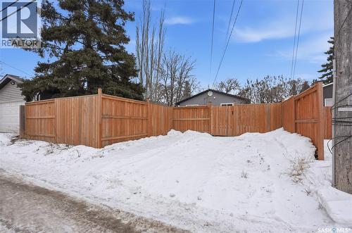 210 113Th Street W, Saskatoon, SK - Outdoor