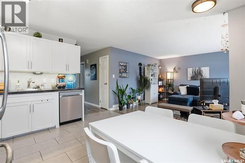 210 113Th Street W, Saskatoon, SK - Indoor Photo Showing Kitchen
