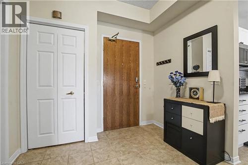 2000 Creekside Drive Unit# 708, Hamilton, ON - Indoor