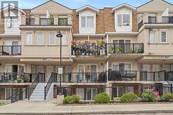 2066 - 3047 FINCH AVENUE W  Toronto, ON M9M 0A5