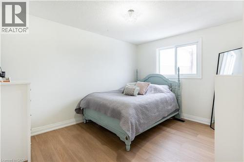 26 Rama Court, Hamilton, ON - Indoor Photo Showing Bedroom