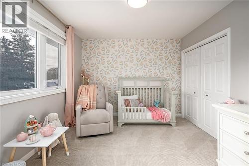 275 Camborne Crescent, Burlington, ON - Indoor Photo Showing Bedroom