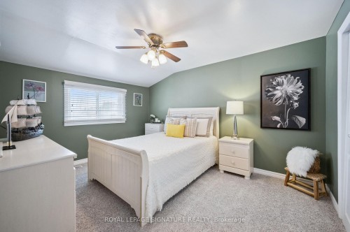 164 Jackson Avenue, Kitchener, ON - Indoor Photo Showing Bedroom