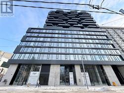 616 - 195 MCCAUL STREET  Toronto, ON M5T 0E5